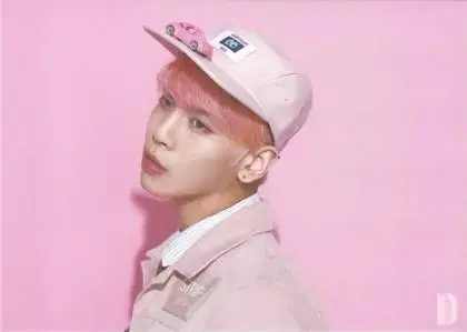 shinee jonghyun like mu video pink golden jacket