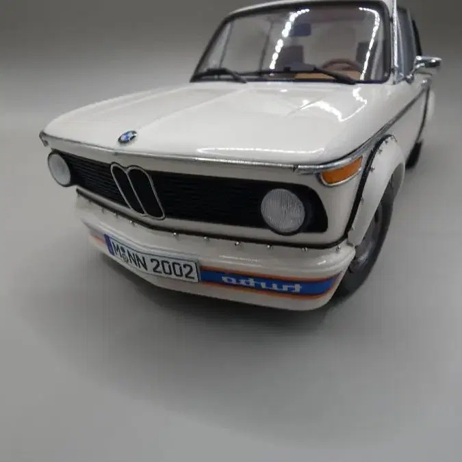 프라모델 1/24 BMW2002  TURBO 도색 완성작