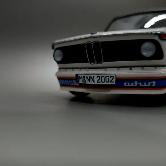 프라모델 1/24 BMW2002  TURBO 도색 완성작