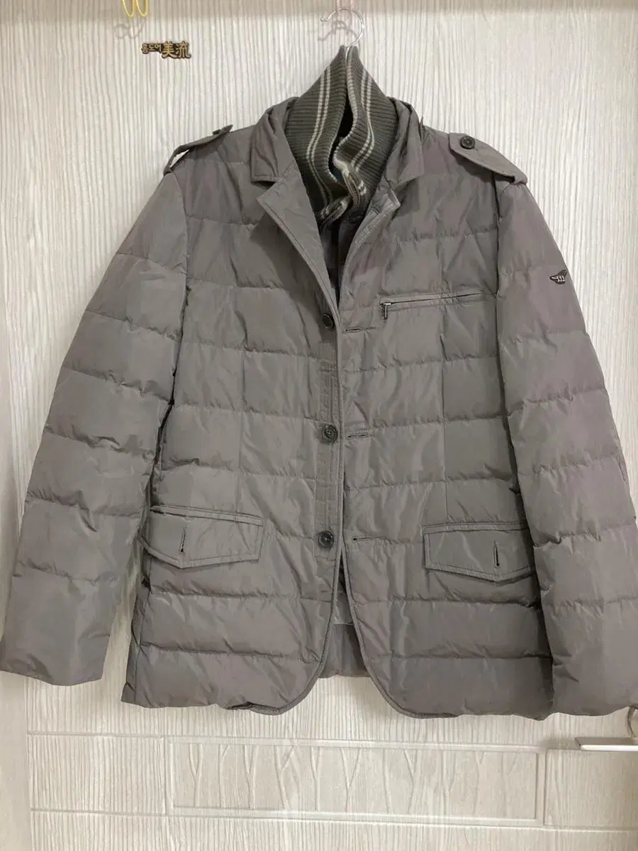 HenryCotton down jacket (95-100)