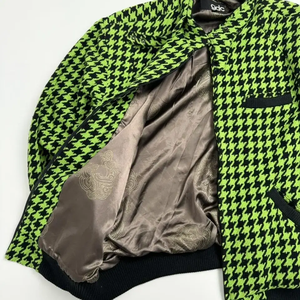 gdc neon houndtooth jacquard blouson