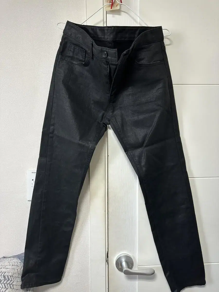 Black Coated jin Size L