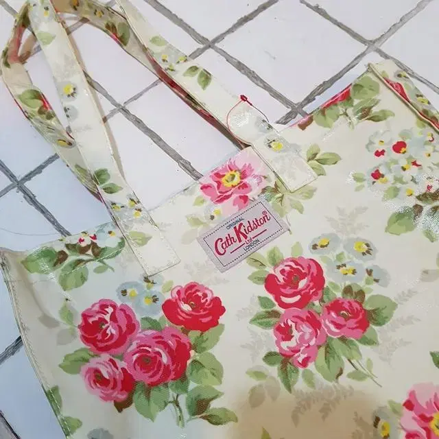 Cath kidston 가방