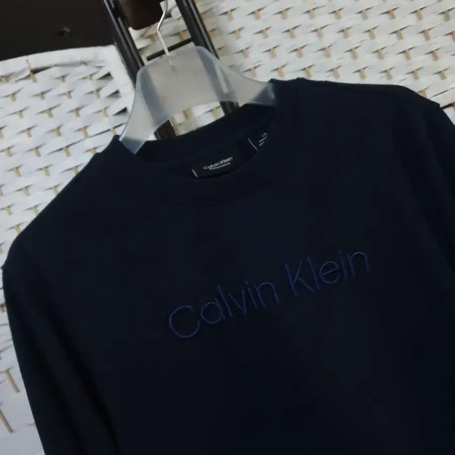 (0462) Calvin Klein 캘빈클라인 맨투맨 티셔츠 100 L