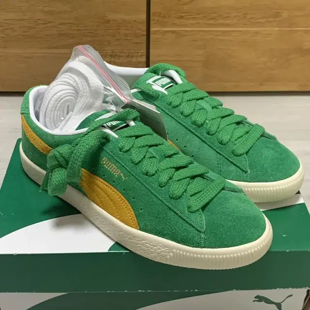 [PUMA] Suede VTG 230