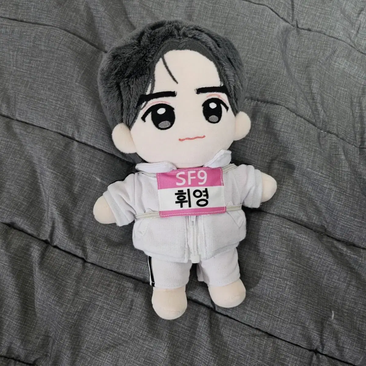 SF9 sf9 hwiyoung 20cm doll