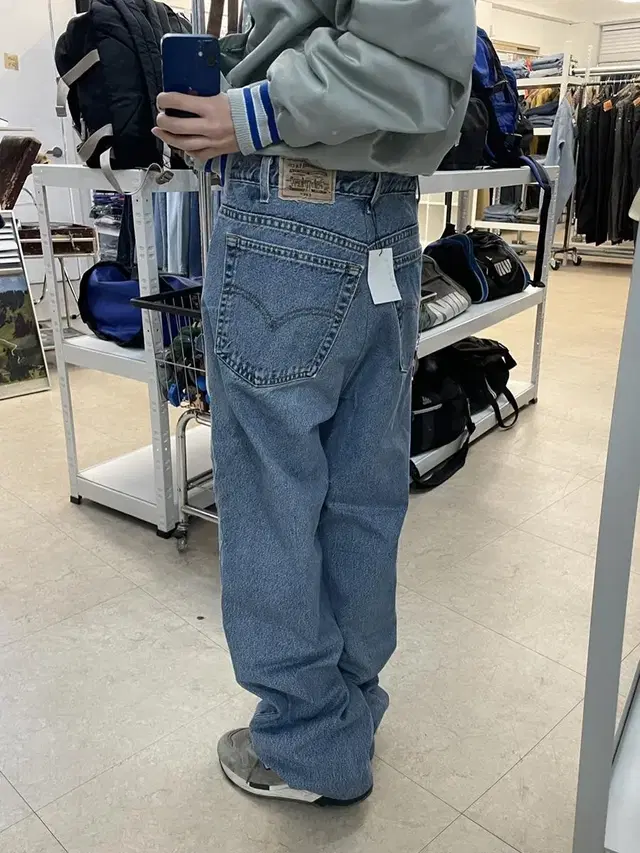 90s USA Levi's 545 Relaxed Fit