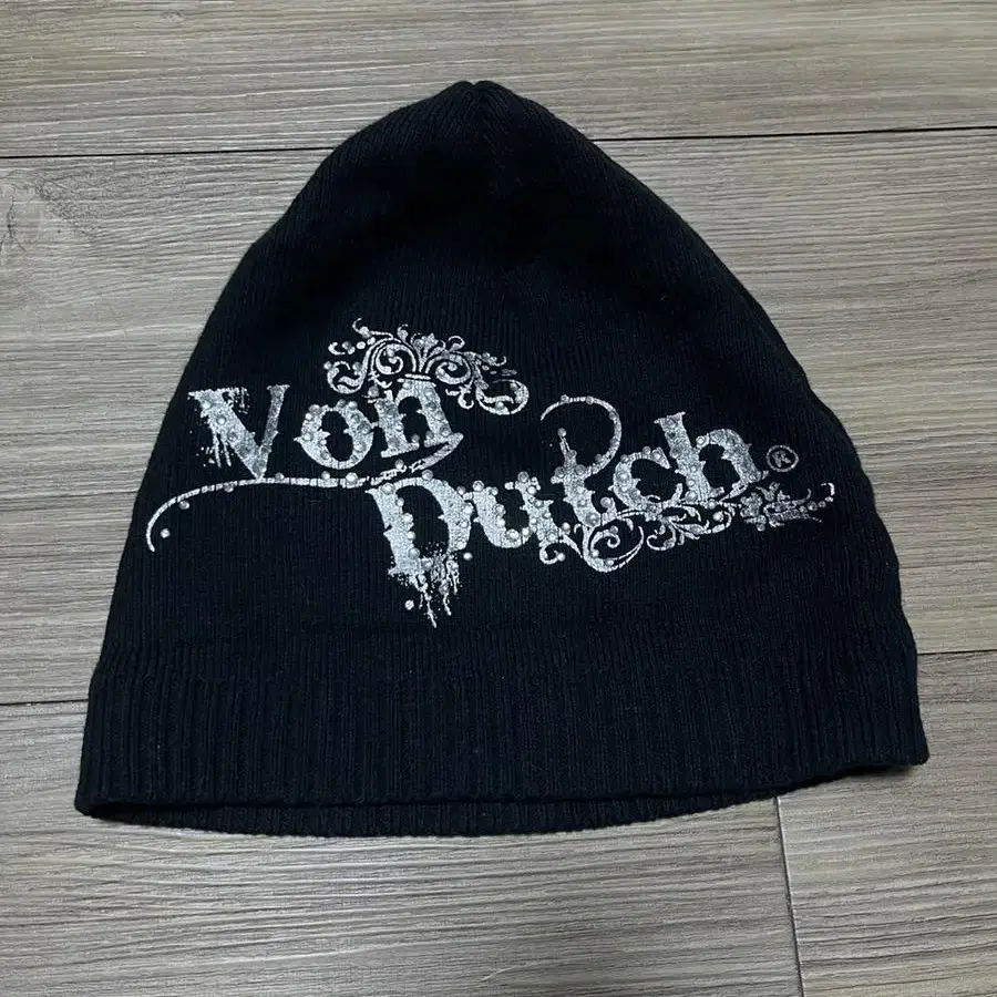 본더치 von dutch 큐빅 로고 비니