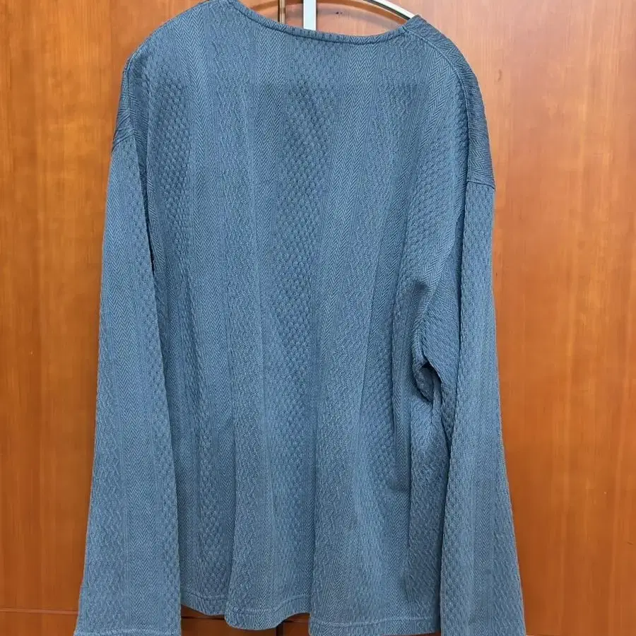 로드 존 그레이 pigment crew neck l/s tee green