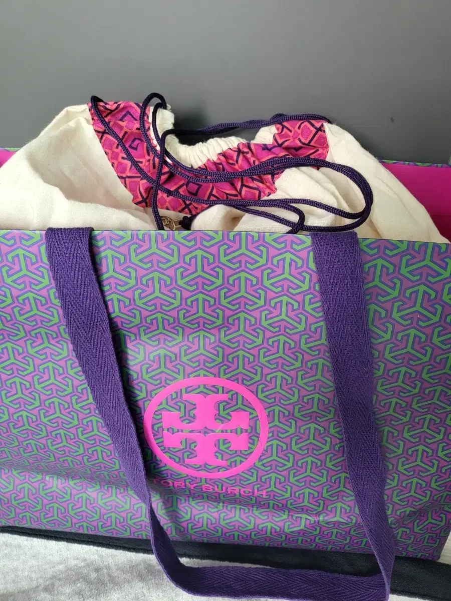 Reversible Color Tory Burch Dot Bag Crossbody Bag Delivery Not Included