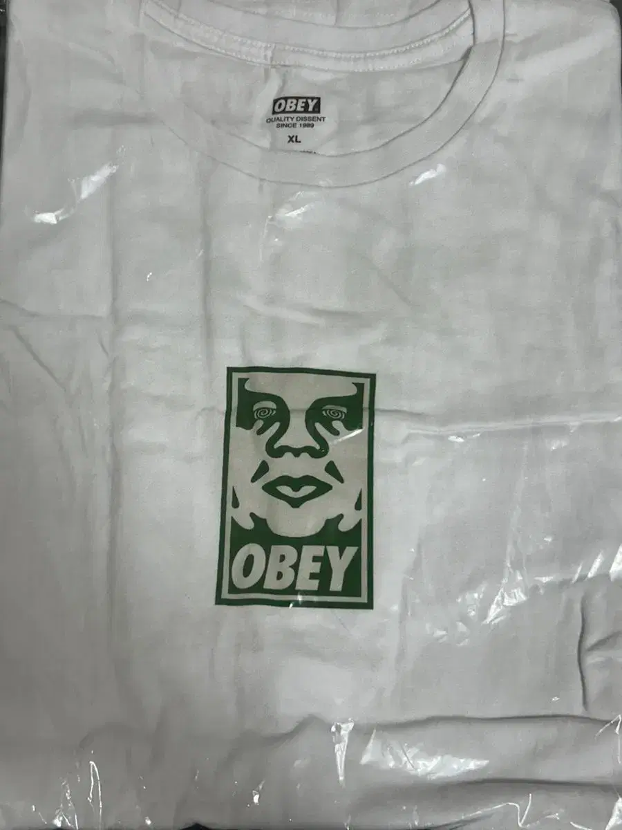 Obey Longevity Shield XL T-Shirt sells