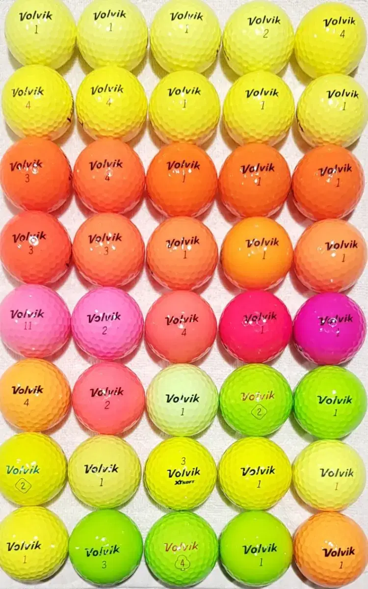 Volvik Color 2-3-4 Piece Mix A+ Grade 40 Pieces. Golf Ball Lost Ball