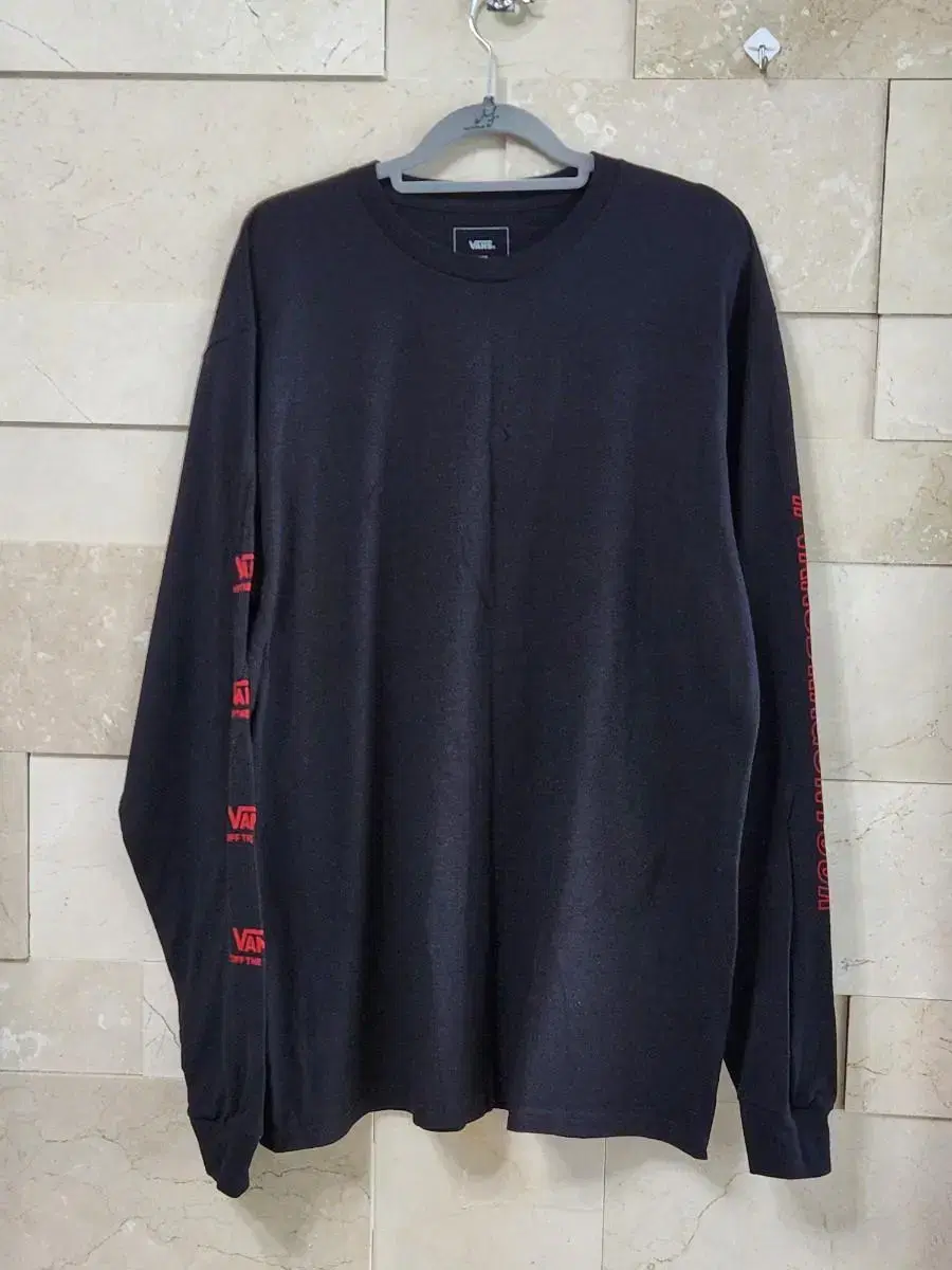 Vahn's Long Sleeve