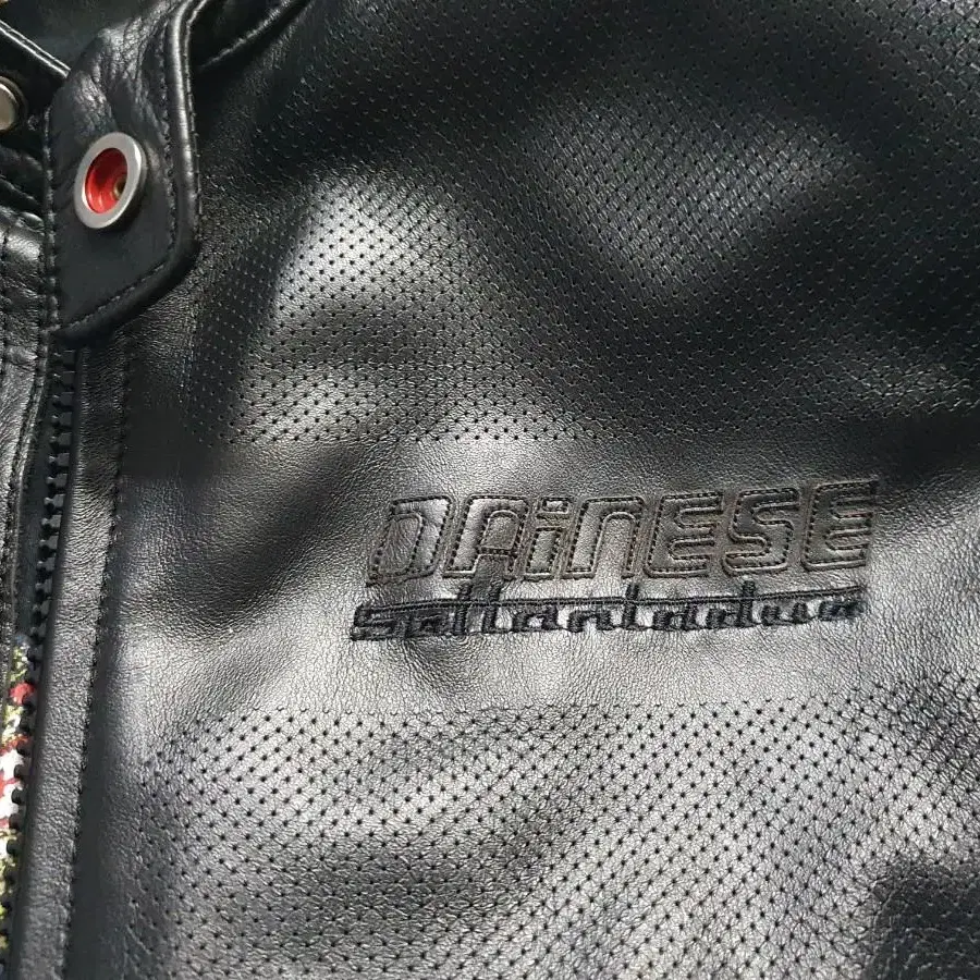 다이네즈 가죽자켓(Dainese settantadue Freccia72)