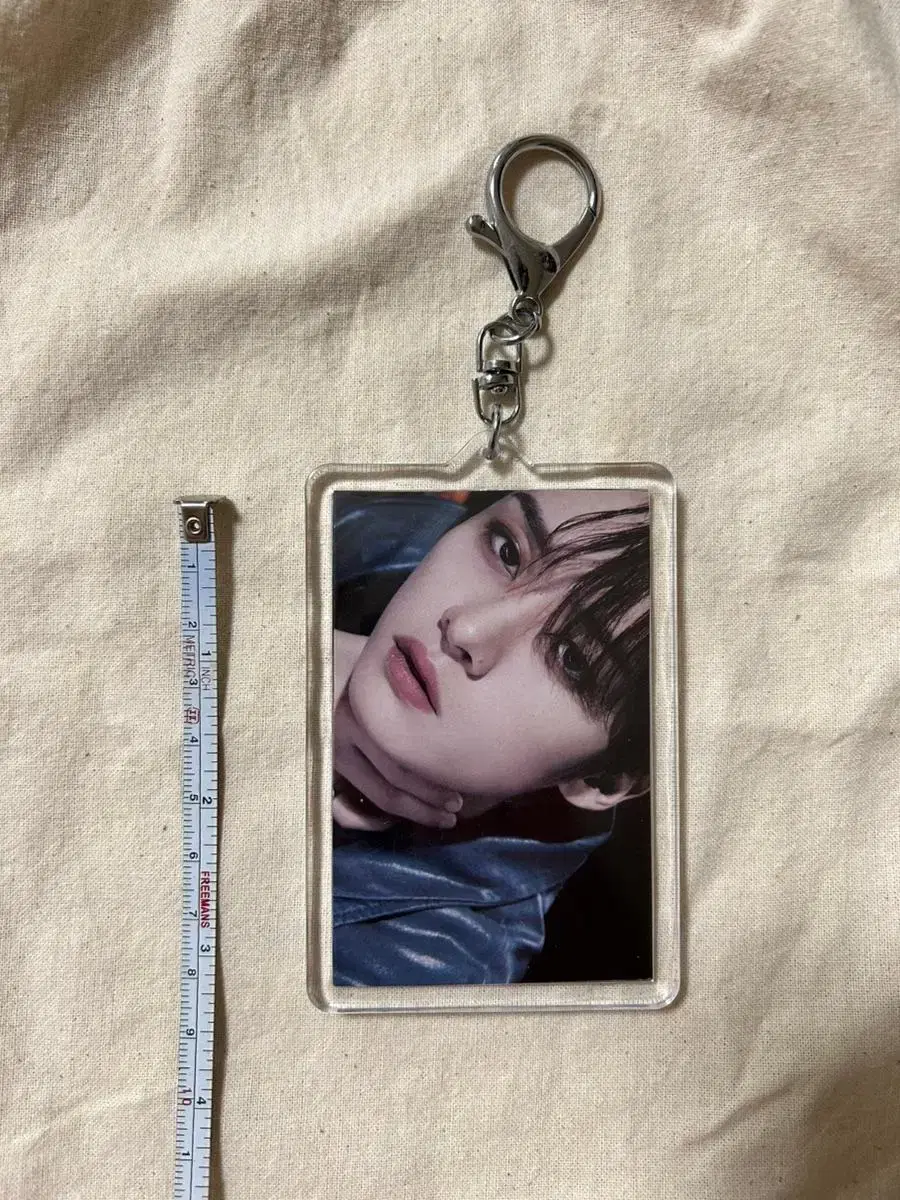 Straykids lee know album Keyrings