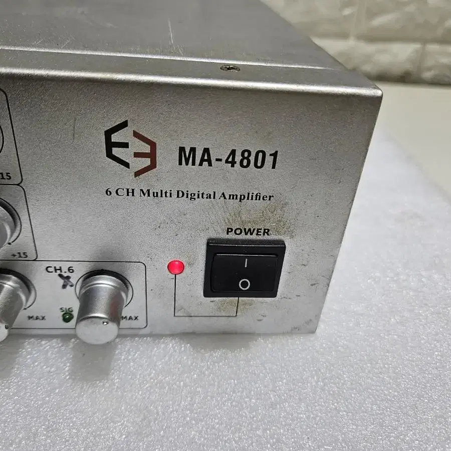 부품용 6채널 엠프  MA-4801 입니다