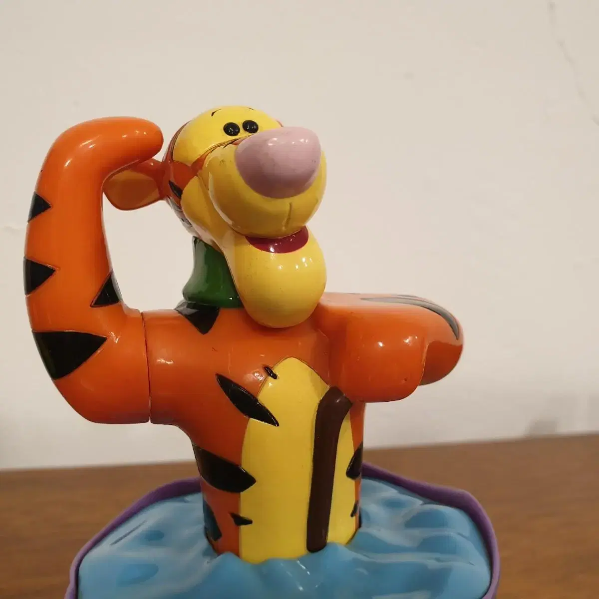 Winnie the Pooh Figures Tigger Figures Winnie the Pooh Figures Nestie