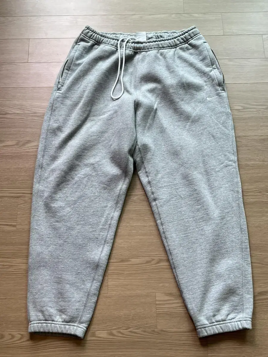 Nike Sweatpants Gray XL