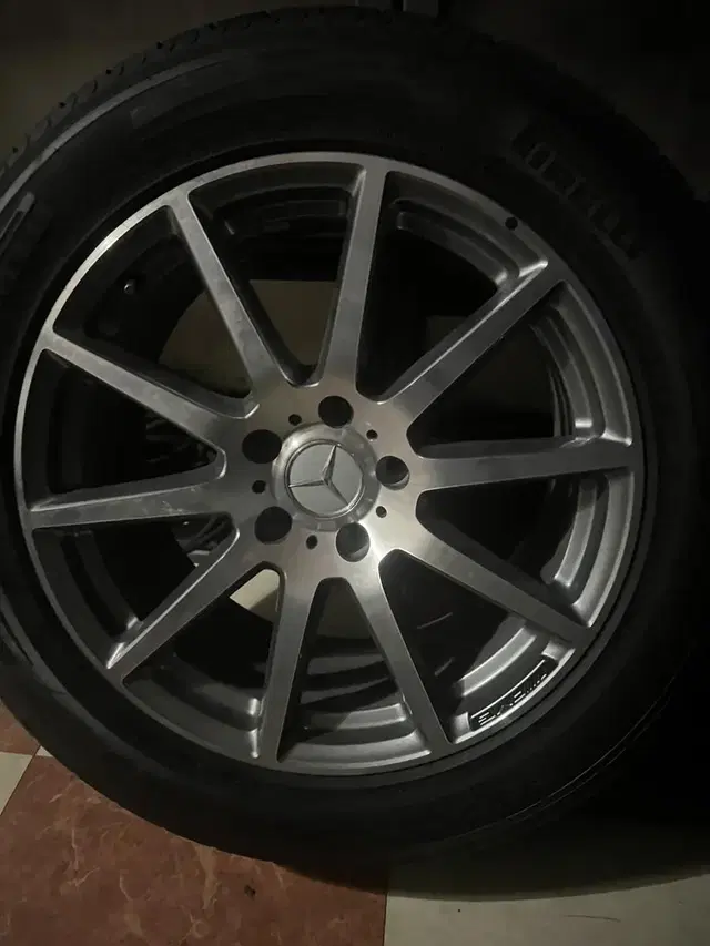 g63 amg 순정 휠 타이어275/50 R20,배기, 앞,뒤 범퍼 휠