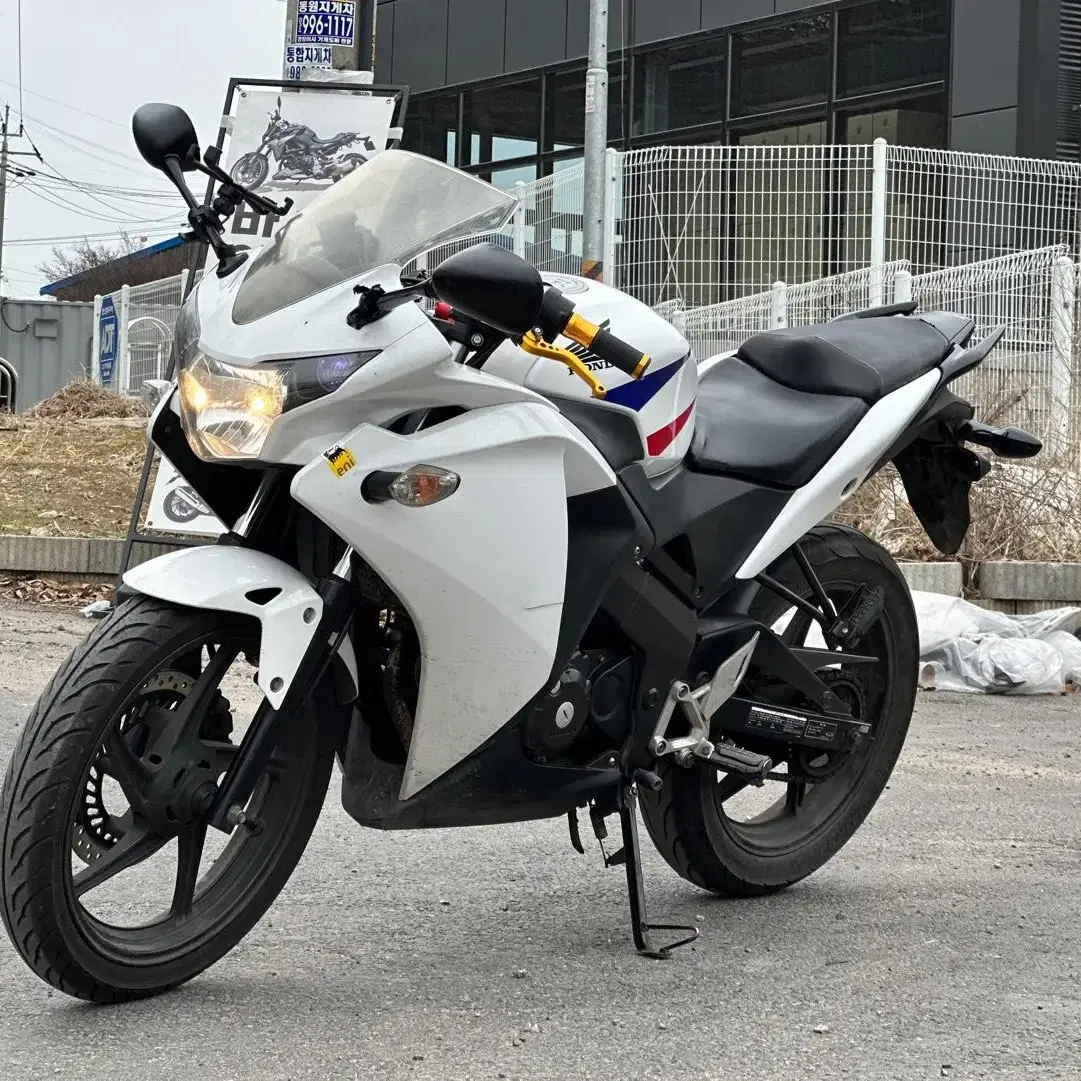 CBR125 2013년형 2만키로 좋은차량 판매합니다