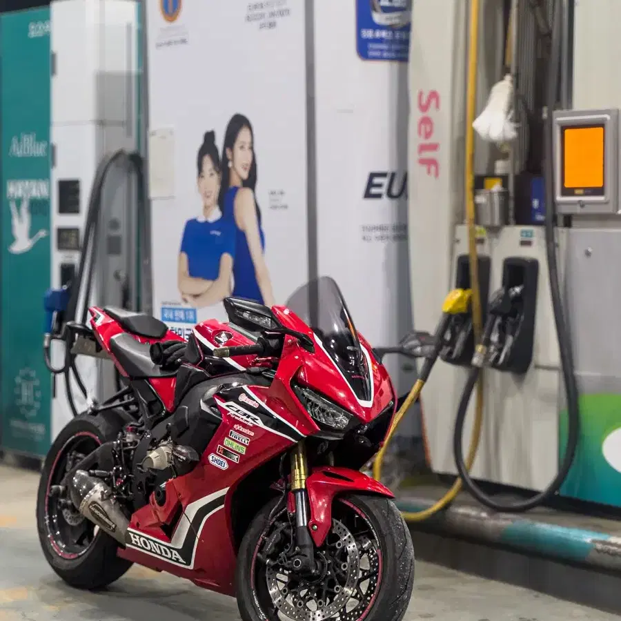 cbr1000rr 판매합니다