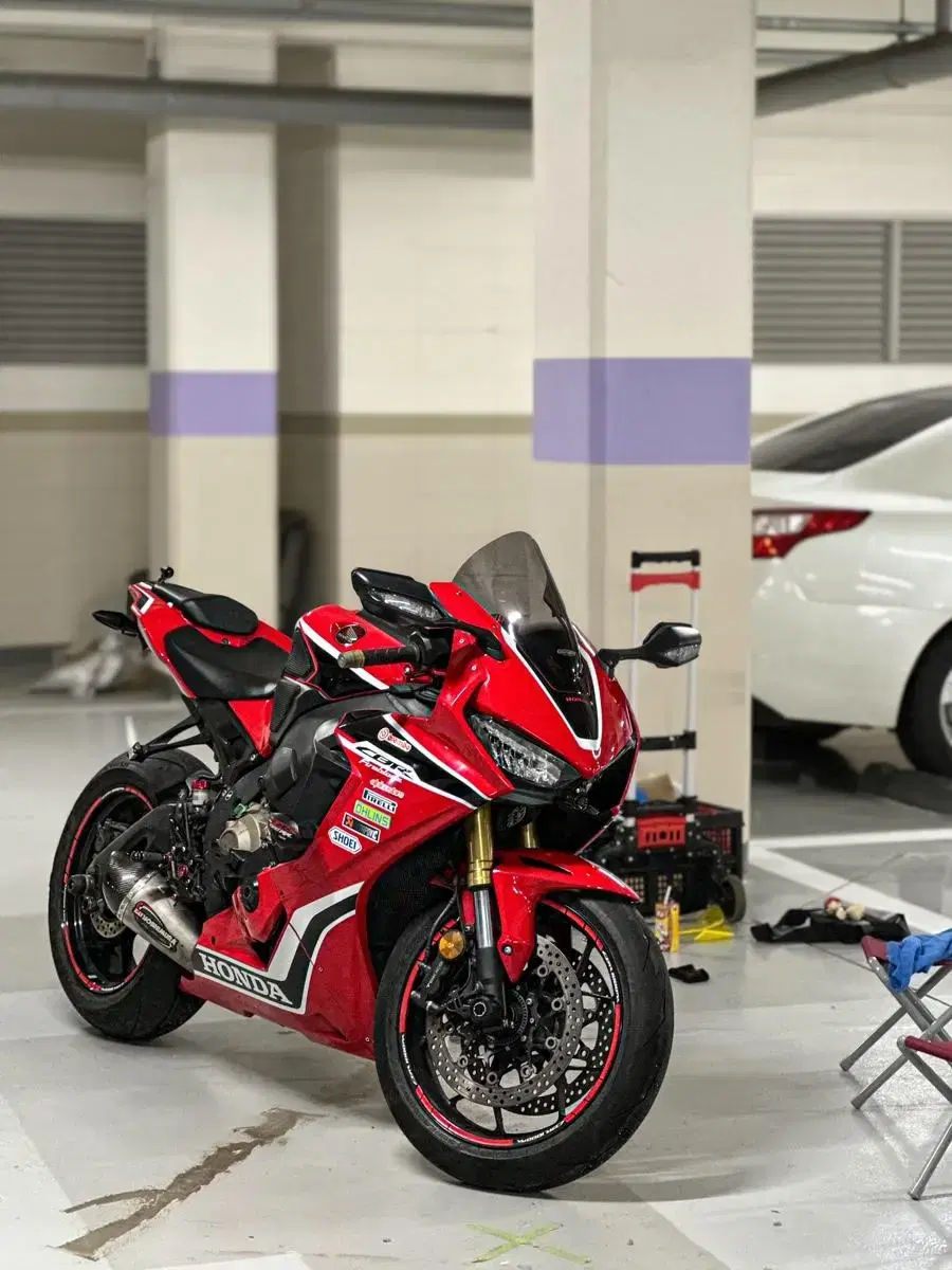 cbr1000rr 판매합니다