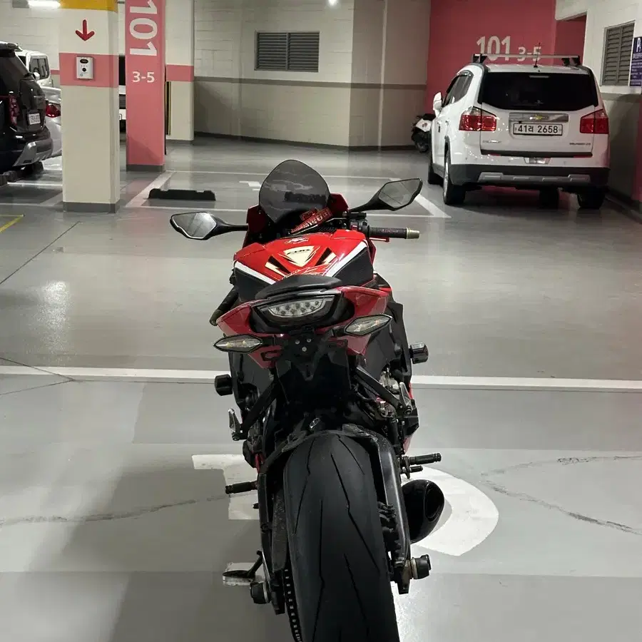 cbr1000rr 판매합니다