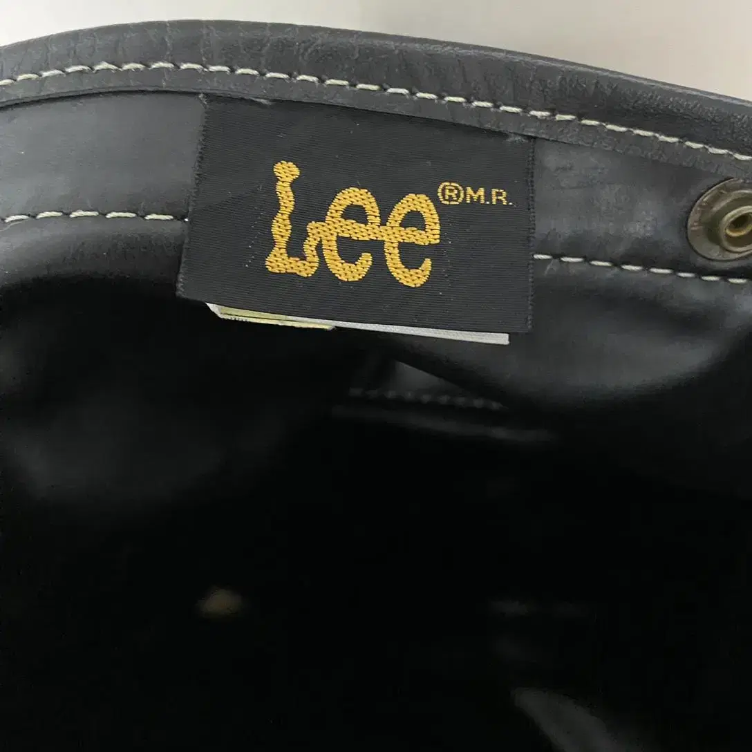 Lee 더플백