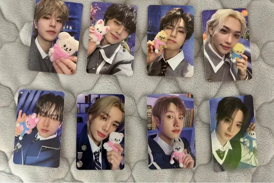 straykids bang chan lee know changbin hyunjin han yongbok seungmin i.n pop up photocard wts