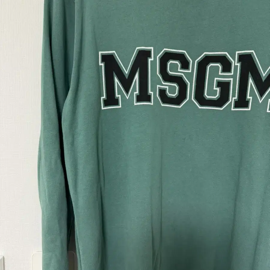 msgm 남자 맨투맨 L