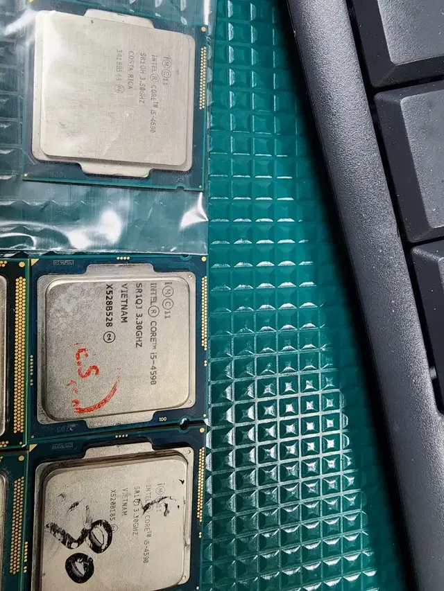 인텔  CPU  I5-4590/I5-3570/I5-760