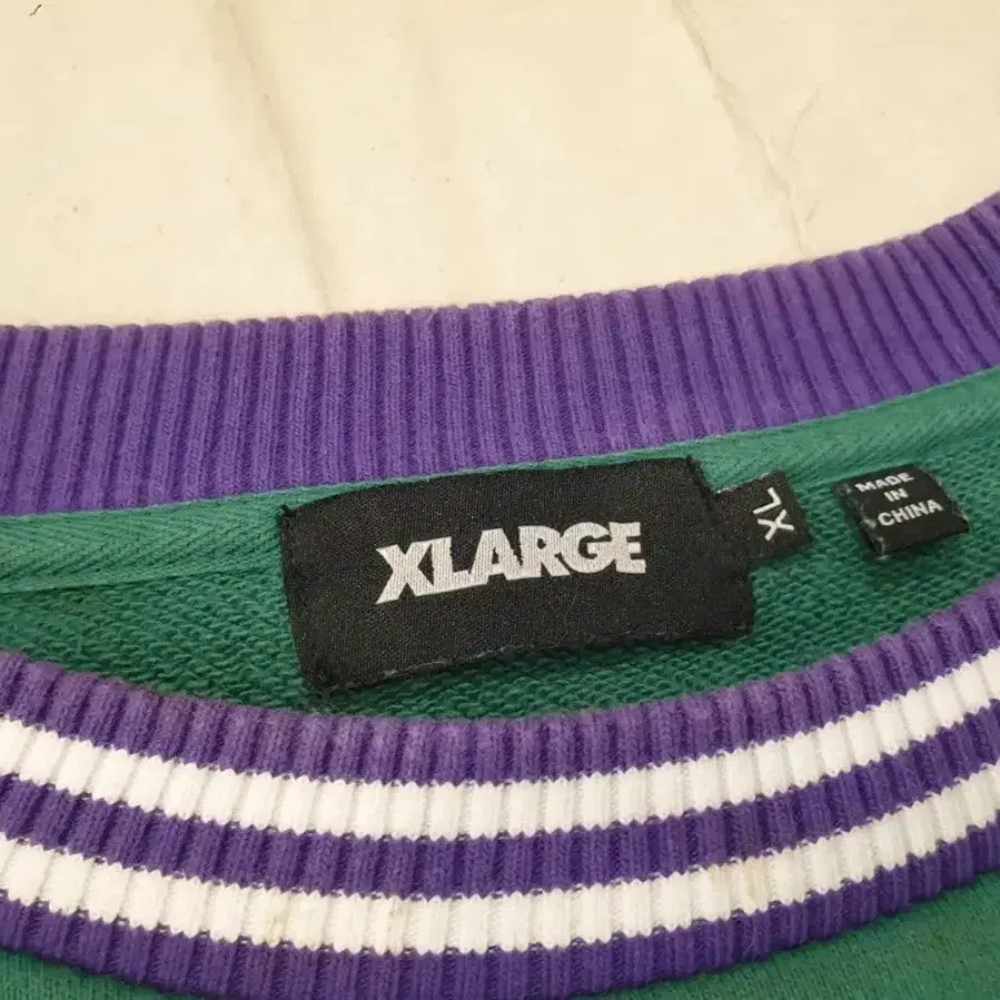 XL~>X-LARGE 스웻 셔츠