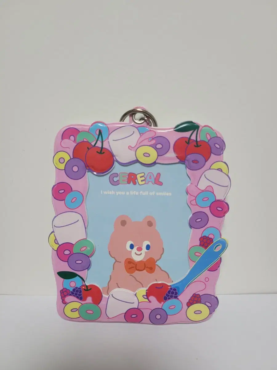 [Daiso] Pink Cereal Kitsch Photocard Holder