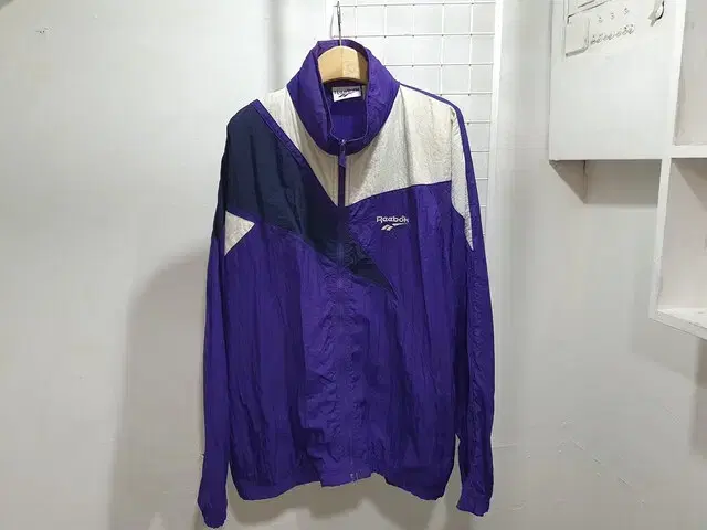 90s Reebok Windbreaker (MAN XL-105) #73W