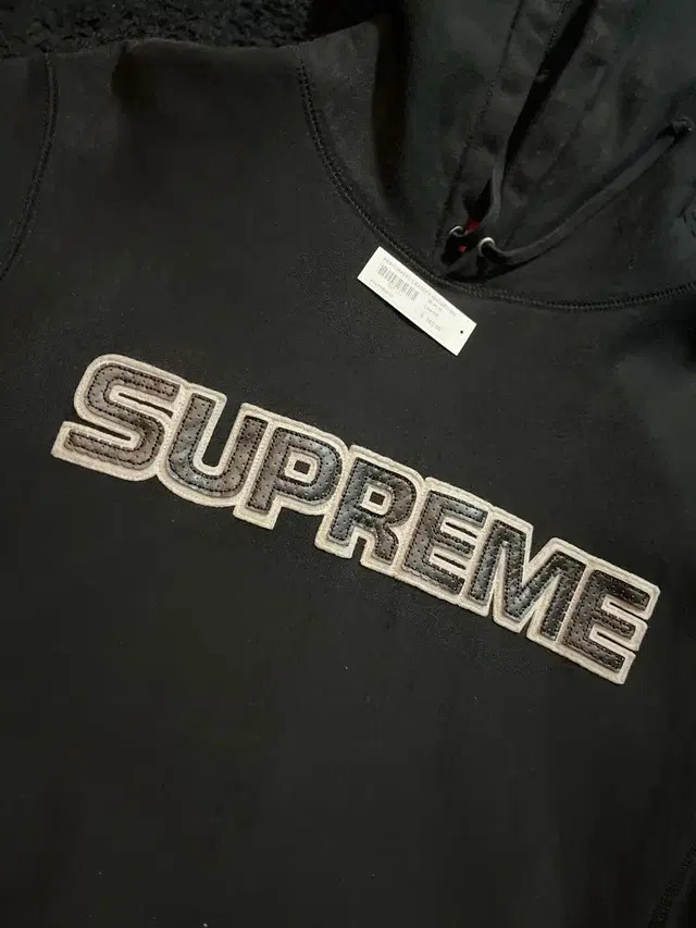 [L] Supreme 슈프림 퍼포레이티드 후드 블랙