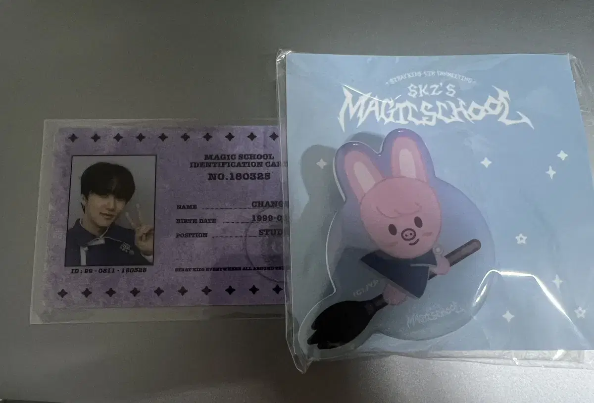 Skz changbin Student ID +Livit GripTalk WTS