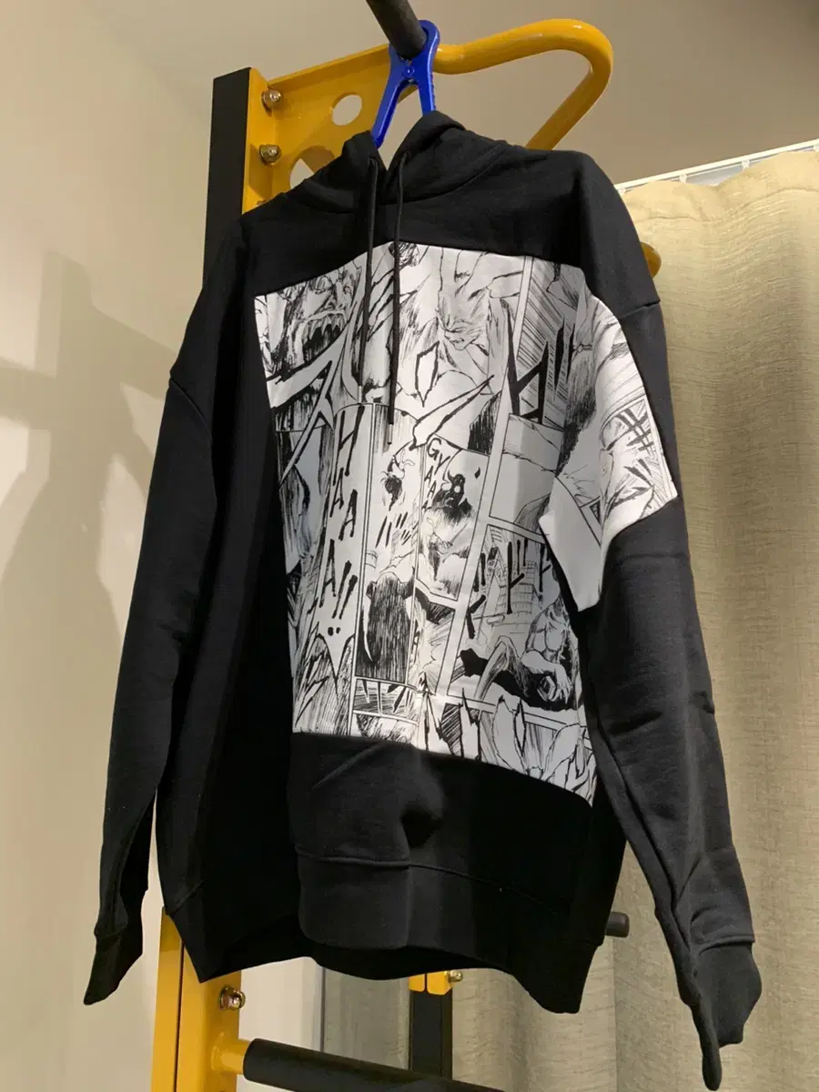 (FirstPersonPersonnel) MCQs McQueen Cartoon Hoodie Size M (100-105)