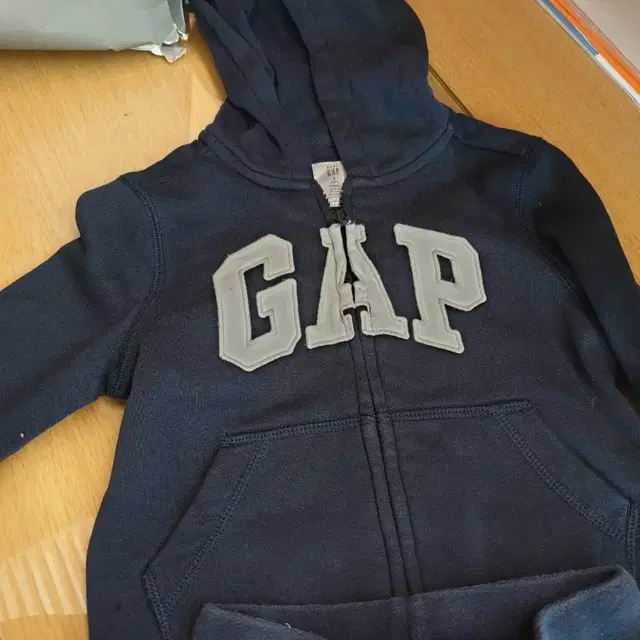 베베드피노  베이비갭 Baby GAP 후드 집업 상,하 SET 4세 +