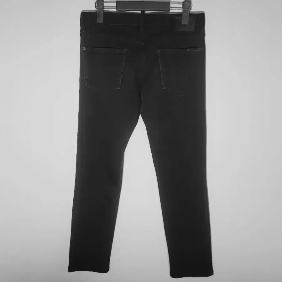 DSQUARED2  BLACK DENIM 디스퀘어드 연블랙 스판진