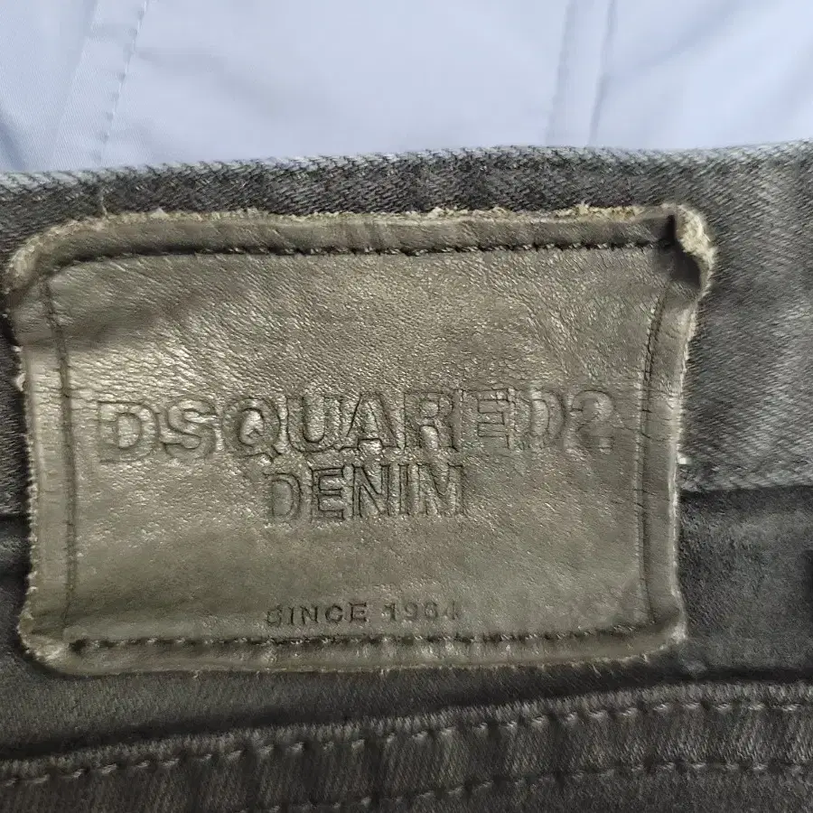 DSQUARED2  BLACK DENIM 디스퀘어드 연블랙 스판진