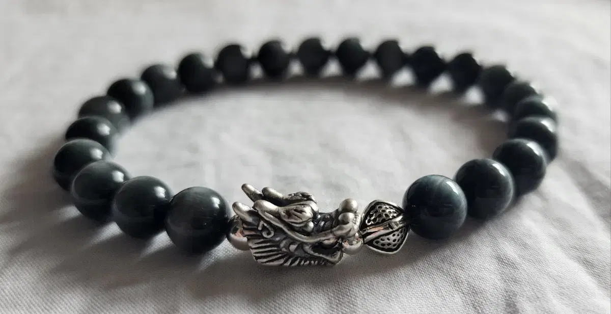 Handmade AAA Eagle Eye Dragonhead Bracelet (99.9) - Gray Hoanstone