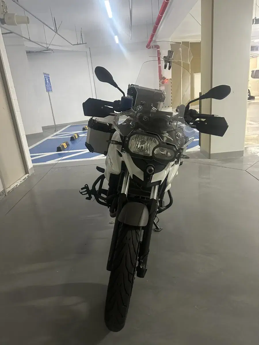 Bmw f700gs 15년식