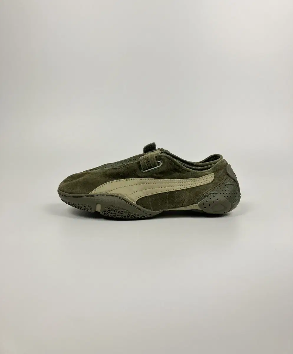 Puma 00s Criatura