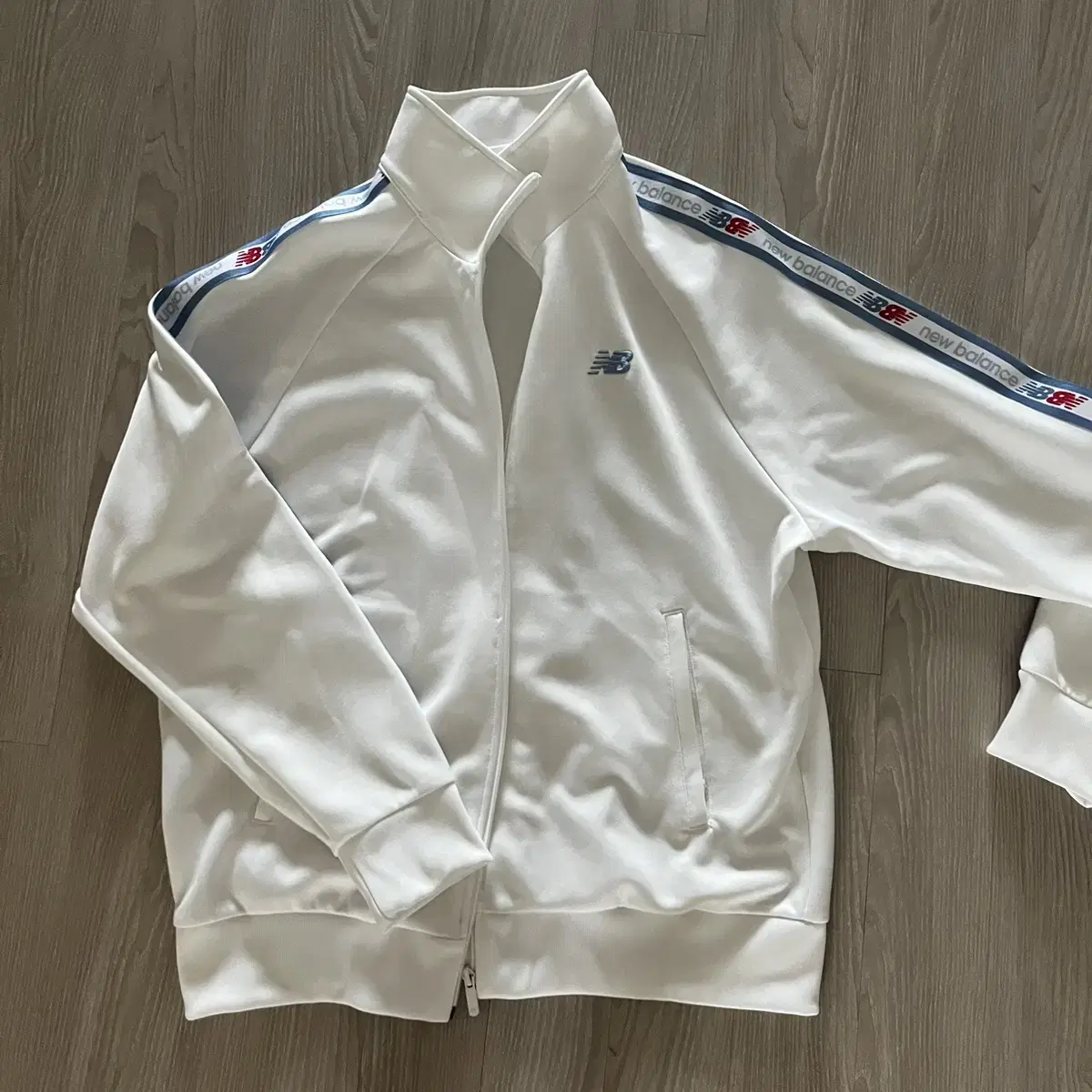 new balance jersey zip-up xl