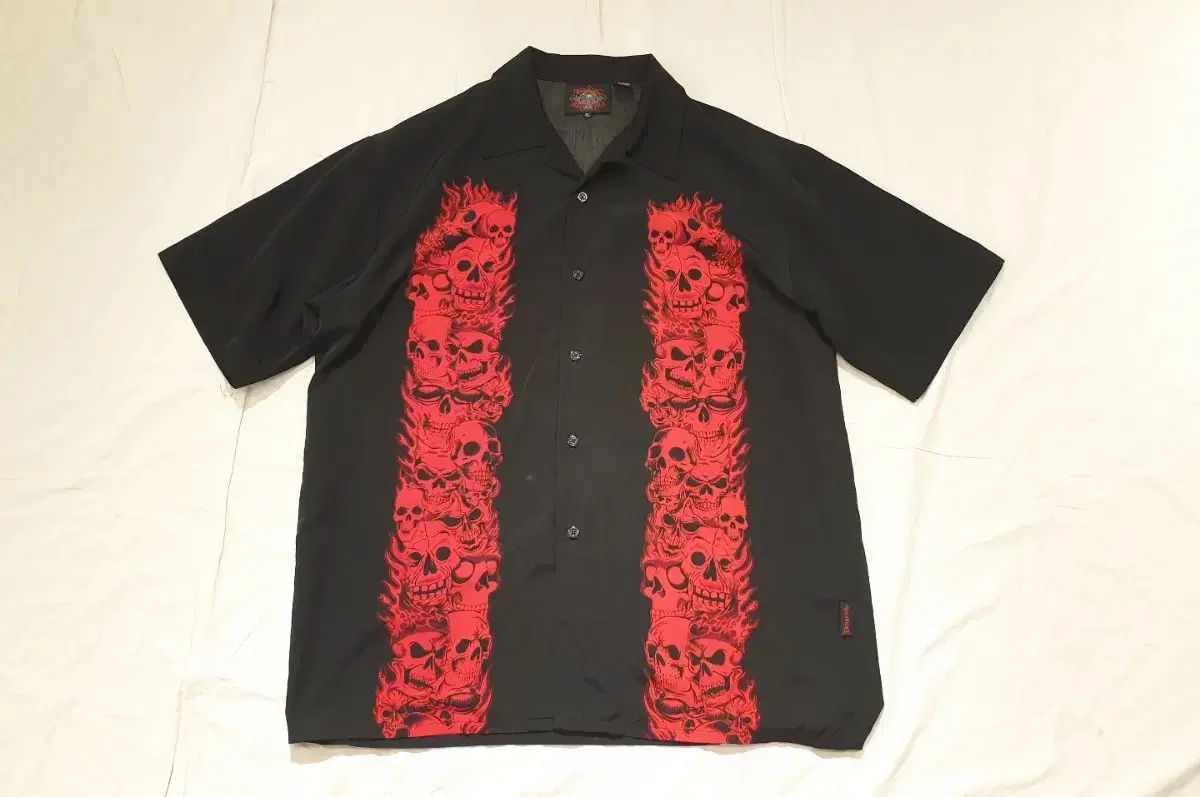 XL~>Dragonfly Skull Open Kara Shirt