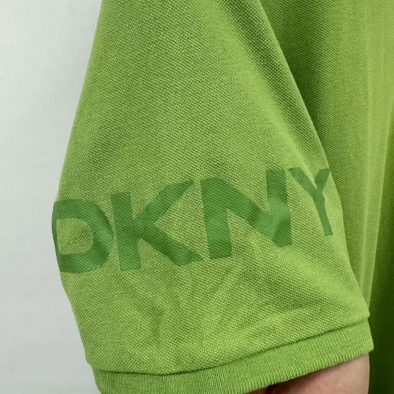 디케이앤와이 DKNY 반팔 카라 티셔츠 M사이즈 @308