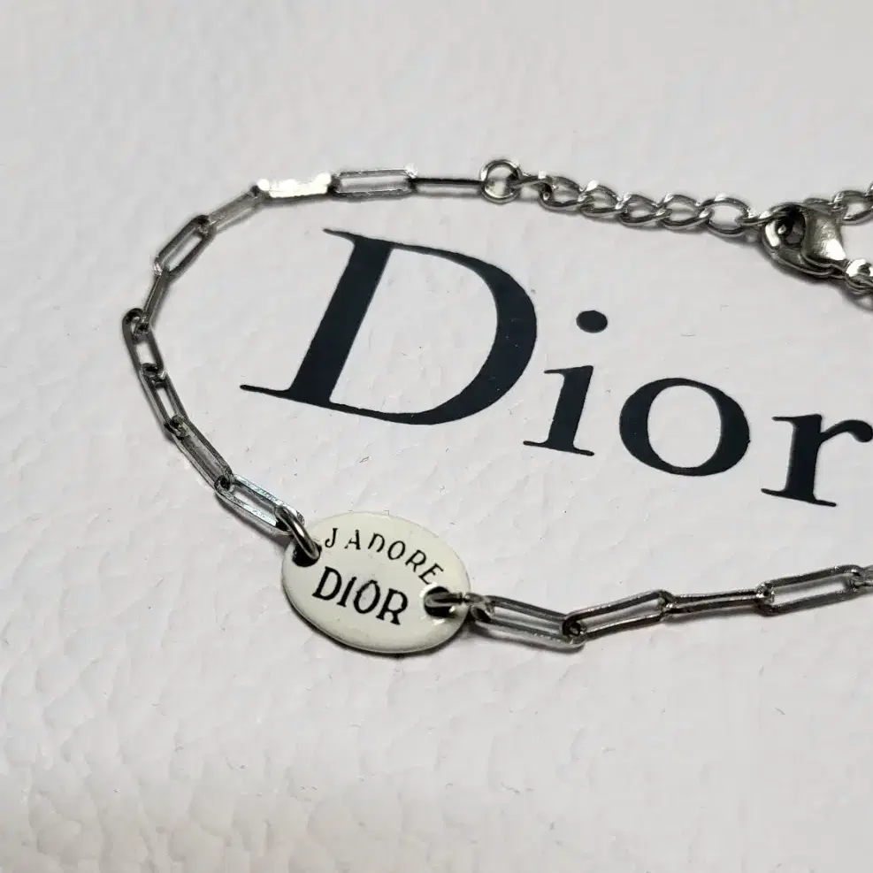 디올 Dior 여성 팔찌 뱅글 여자 크리스찬디올 자디올