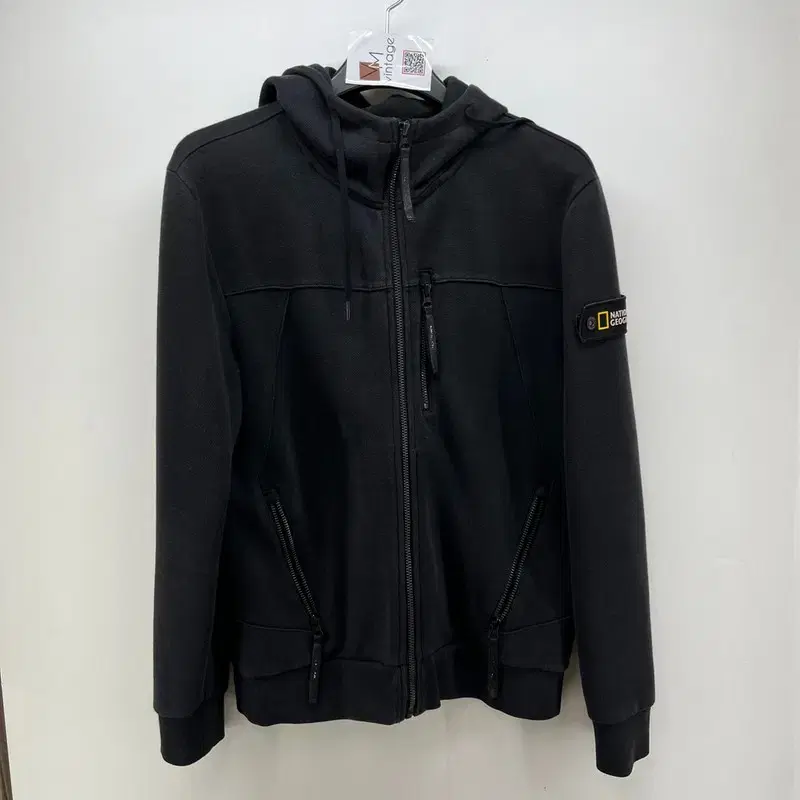 Medium National Geographic Waffen Zip-up Hoodie Black Hoodie