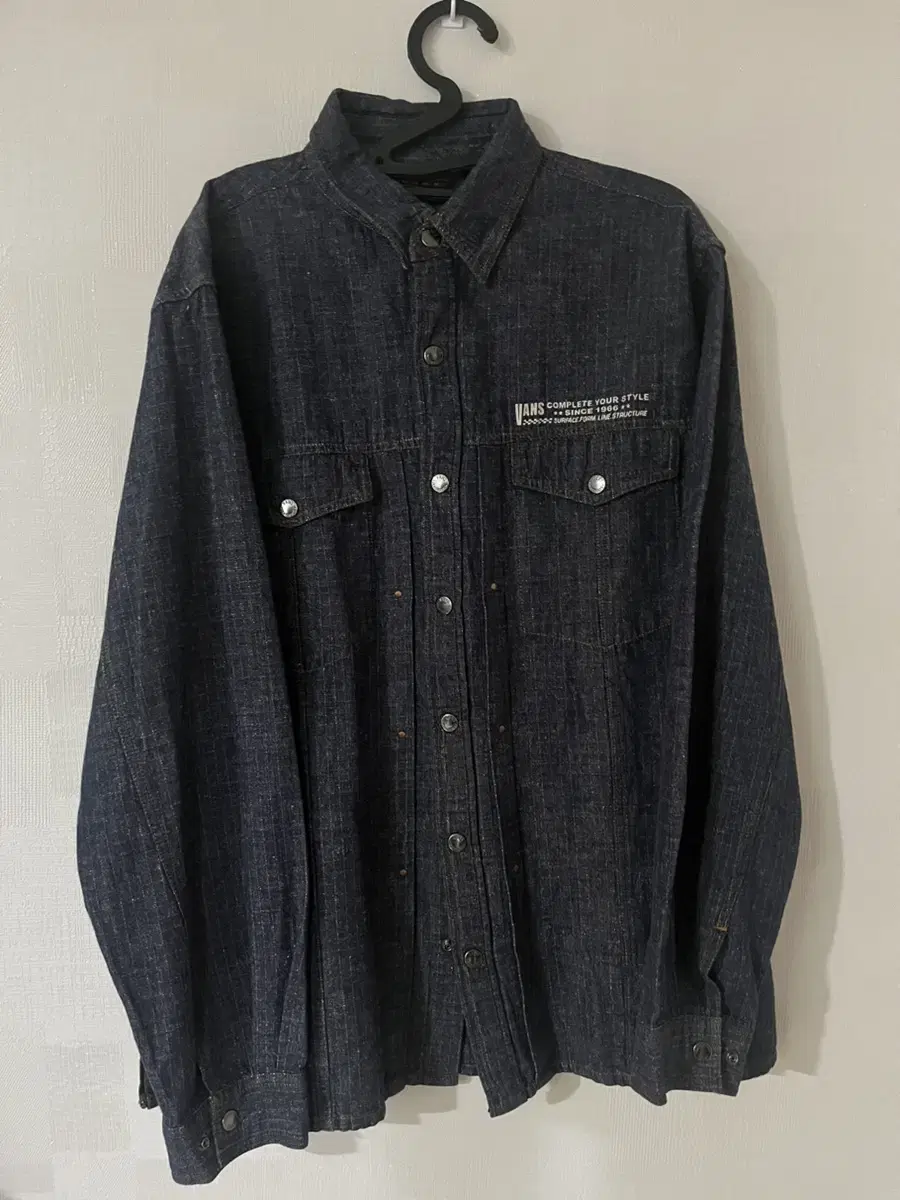 Vans 90s denim jacket L