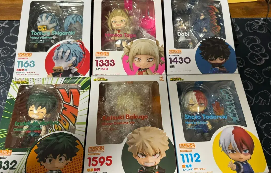 Nahia Nendoroid Midoriya Gamma, Bakugo Winter, Toga and 6 others